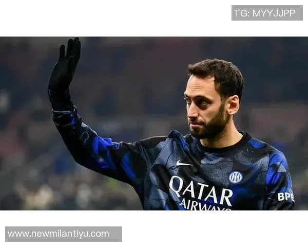 加拉塔萨雷内部人士澄清与恰尔汗奥卢无任何接触记录 加拉塔萨雷内部人士澄清与恰尔汗奥卢无任何接触记录