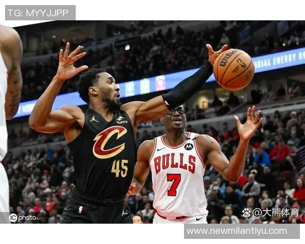 米切尔全场高效表现助力球队获胜砍下37分并贡献5篮板7助攻